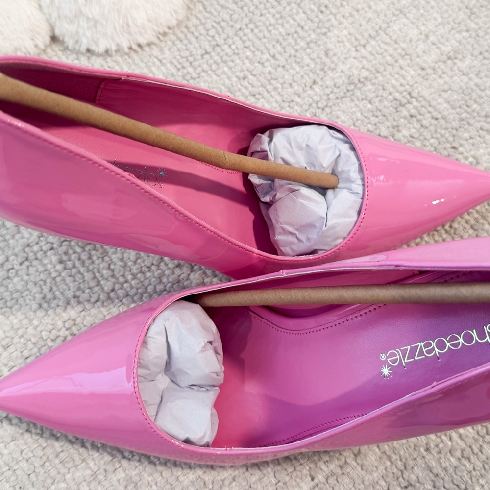 Shoe Dazzle Vibrant Pink Heels - Picture 2 of 8